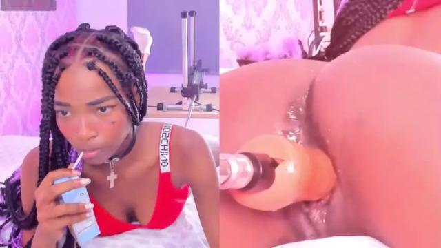Image 10 of lunaa_thomson Stream on Chaturbate on 15 months ago
