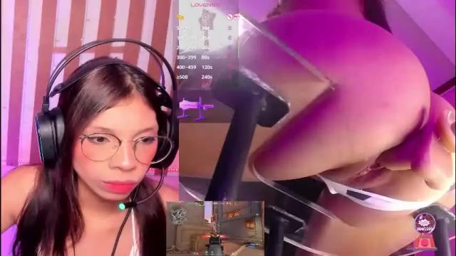 Image 2 of lunaaridi Stream on Chaturbate on 1 month ago