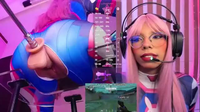 Image 4 of lunaaridi Stream on Chaturbate on 28 days ago