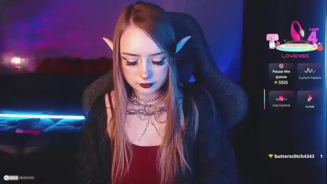 Image 12 of lunabowie Stream on Chaturbate on 1 month ago