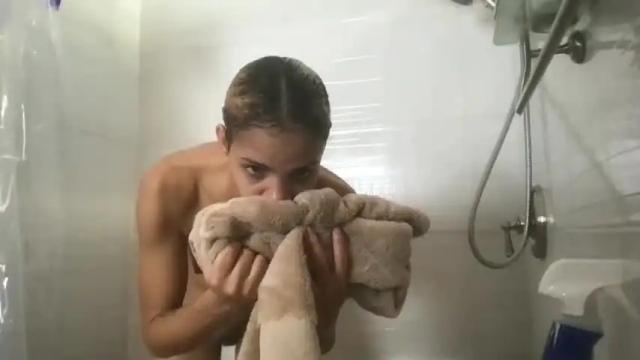 Image 11 of lunaconleche Stream on Chaturbate on 17 months ago