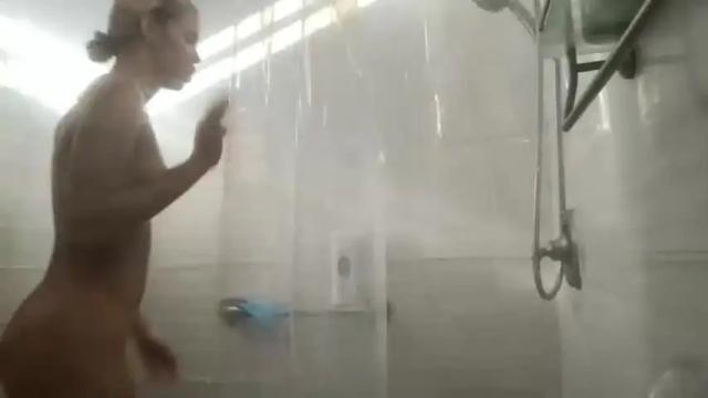 Image 7 of lunaconleche Stream on Chaturbate on 17 months ago