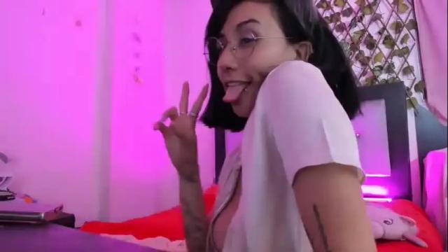 Image 7 of lunacristal_moon Stream on Chaturbate on 1 month ago