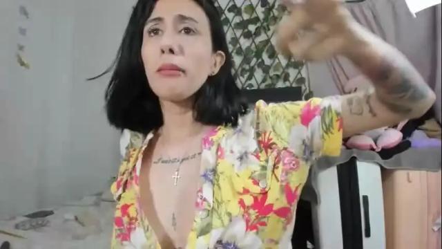 Thumbnail 1, lunacristal_moon's Stream at Chaturbate, 1 month ago