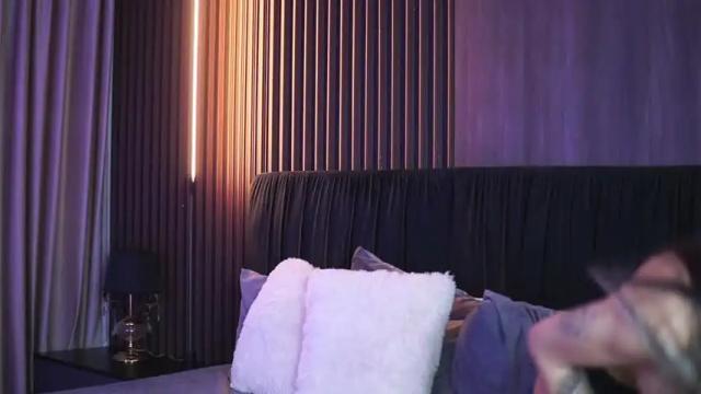 Image 4 of lunafit Stream on Chaturbate on 19 months ago