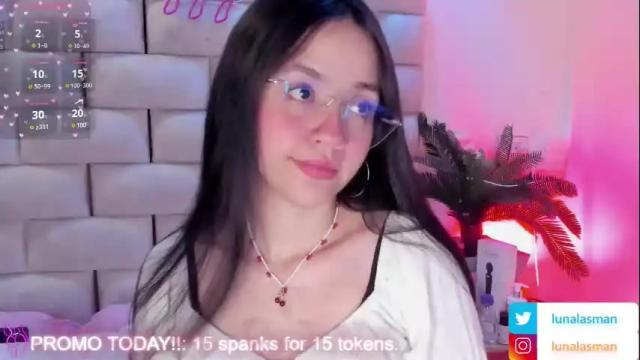 Image 3 of lunalasman Stream on Chaturbate on 4 days ago