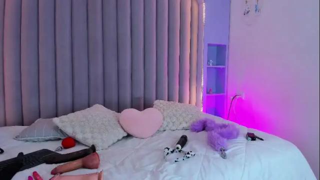 Image 4 of lunalenox_ Stream on Chaturbate on 2 months ago