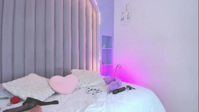 Image 6 of lunalenox_ Stream on Chaturbate on 2 months ago