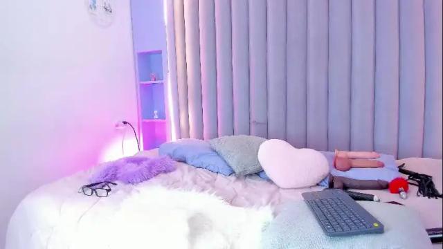 Image 3 of lunalenox_ Stream on Chaturbate on 1 month ago
