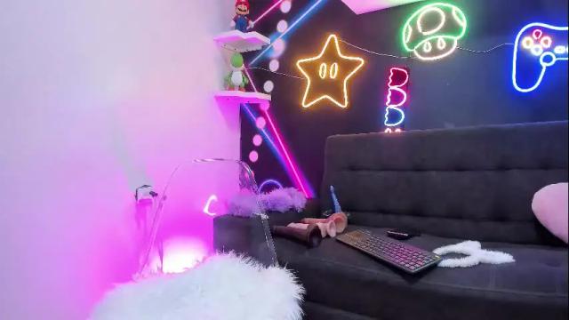 Image 2 of lunalenox_ Stream on Chaturbate on 1 month ago