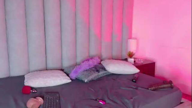 Image 10 of lunalenox_ Stream on Chaturbate on 15 days ago