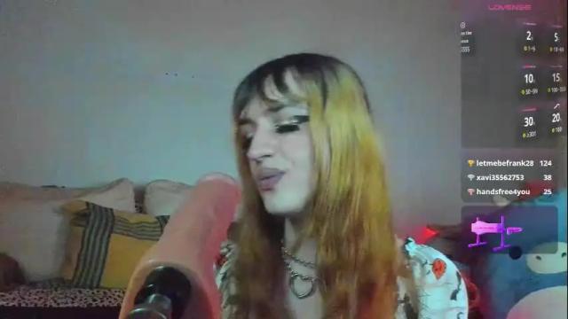 Image 12 of lunaleporem Stream on Chaturbate on 27 days ago