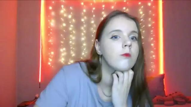 Image 10 of lunalinzz Stream on Chaturbate on 14 months ago