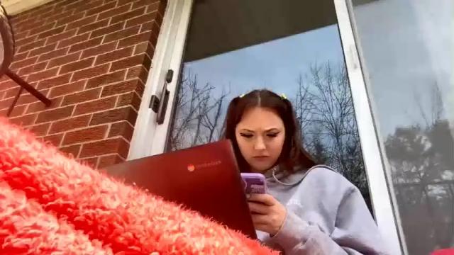 Image 3 of lunalou444 Stream on Chaturbate on 13 months ago