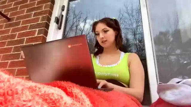 Image 4 of lunalou444 Stream on Chaturbate on 13 months ago