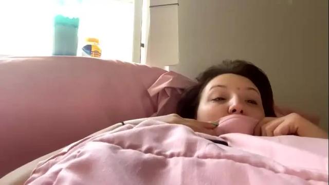 Image 2 of lunalou444 Stream on Chaturbate on 13 months ago