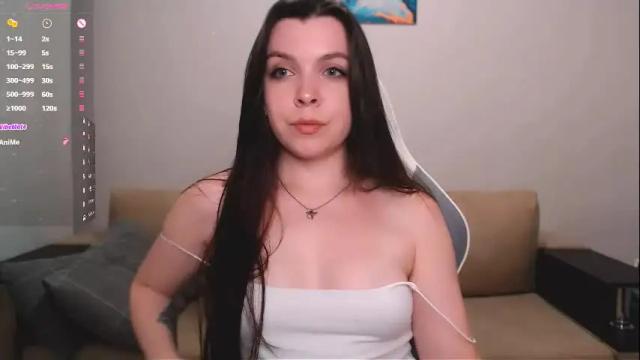 Image 11 of lunalovesuu Stream on Chaturbate on 3 months ago