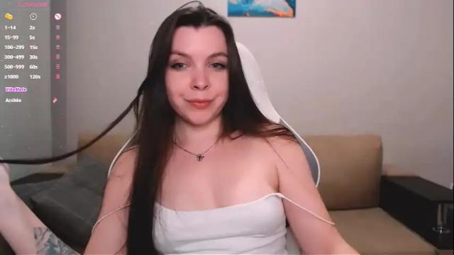 Image 12 of lunalovesuu Stream on Chaturbate on 3 months ago