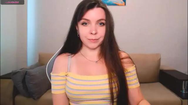 Thumbnail 1, lunalovesuu's Stream at Chaturbate, 2 months ago