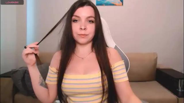 Image 10 of lunalovesuu Stream on Chaturbate on 2 months ago