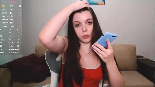 Image 2 of lunalovesuu Stream on Chaturbate on 1 month ago