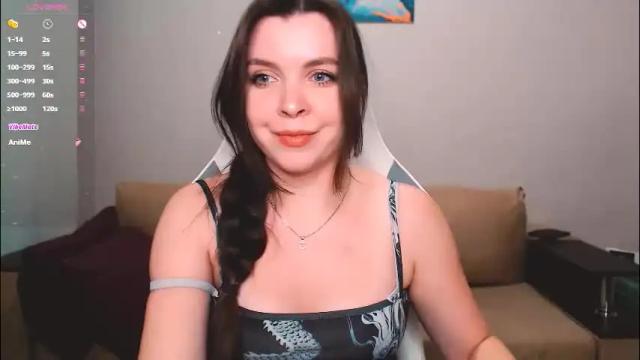 Image 2 of lunalovesuu Stream on Chaturbate on 1 month ago