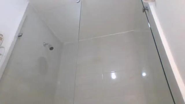 Image 2 of lunaluvxx Stream on Chaturbate on 5 months ago