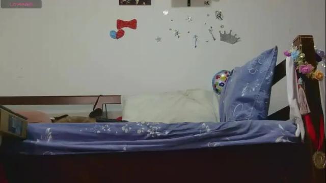 Image 6 of lunamoon_17 Stream on Chaturbate on 2 months ago