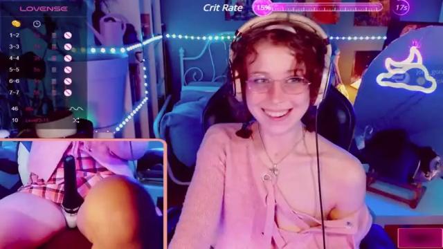 Image 12 of lunaoddity Stream on Chaturbate on 16 months ago