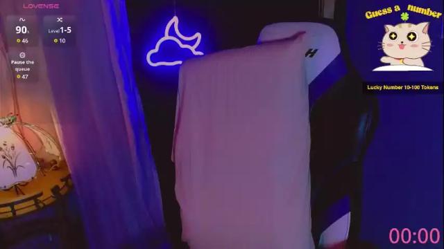 Image 3 of lunaoddity Stream on Chaturbate on 9 days ago