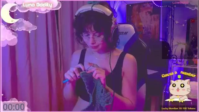 Thumbnail 1, lunaoddity's Stream at Chaturbate, 2 months ago