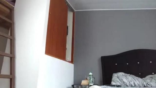 Image 2 of lunaperci Stream on Chaturbate on 1 month ago