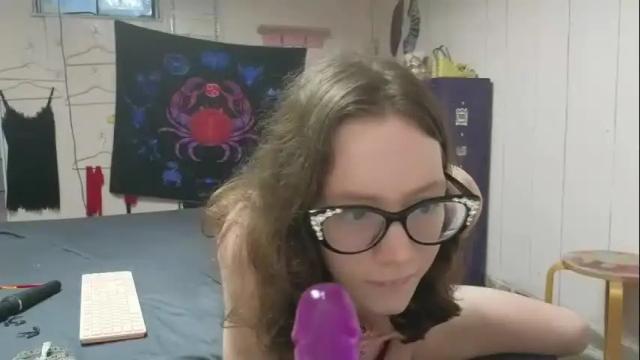 Image 3 of lunaquinn45 Stream on Chaturbate on 18 days ago