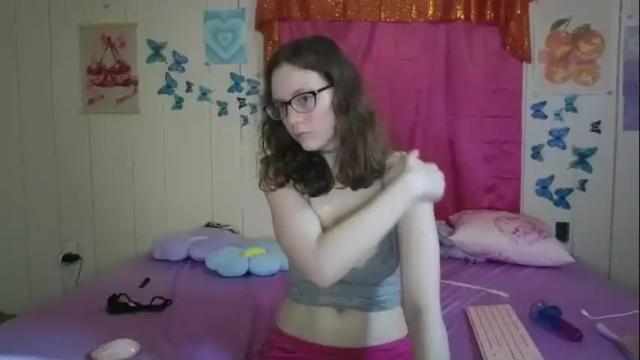 Thumbnail 1, lunaquinn45's Stream at Chaturbate, 2 months ago