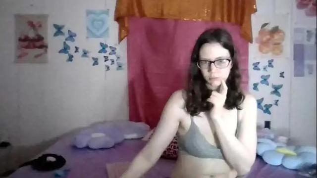 Image 3 of lunaquinn45 Stream on Chaturbate on 1 month ago