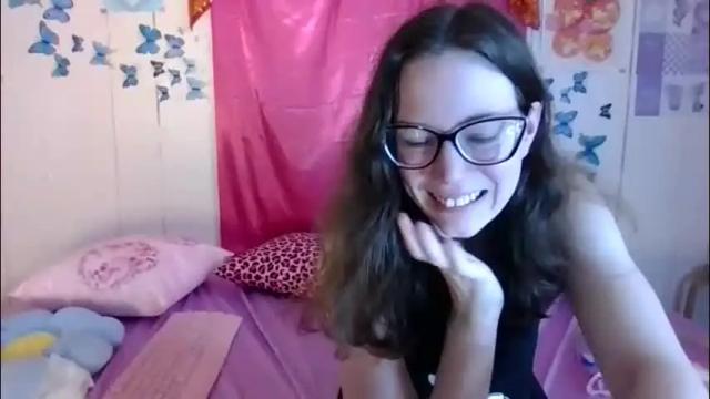 Image 2 of lunaquinn45 Stream on Chaturbate on 2 months ago