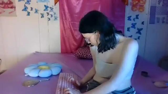 Image 3 of lunaquinn45 Stream on Chaturbate on 1 month ago