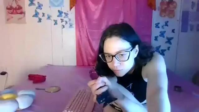 Image 3 of lunaquinn45 Stream on Chaturbate on 1 month ago