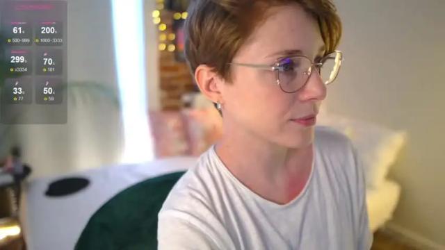 Image 12 of lunar_girl Stream on Chaturbate on 21 months ago