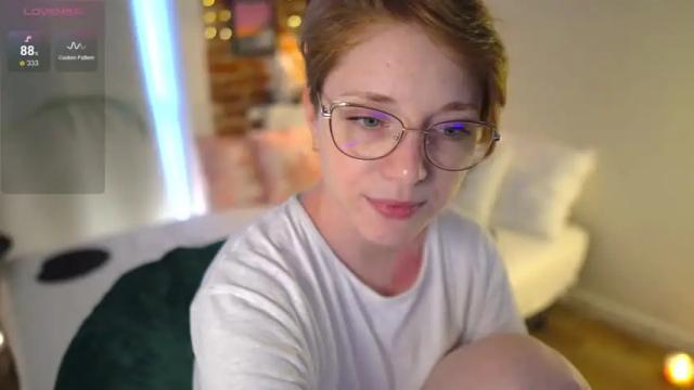 Image 7 of lunar_girl Stream on Chaturbate on 21 months ago