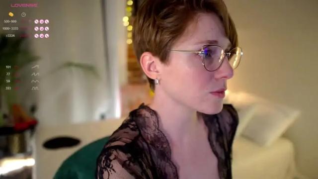 Thumbnail 1, lunar_girl's Stream at Chaturbate, 21 months ago