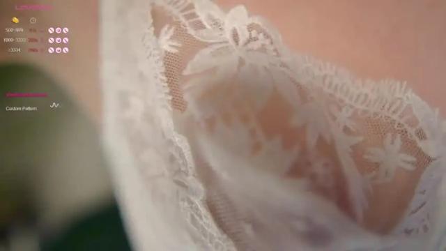 Image 3 of lunar_girl Stream on Chaturbate on 20 months ago