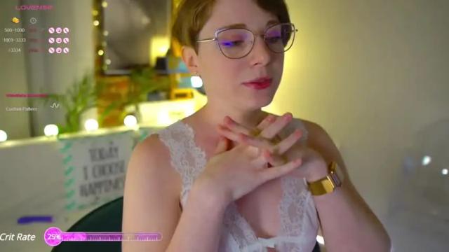 Image 3 of lunar_girl Stream on Chaturbate on 18 months ago