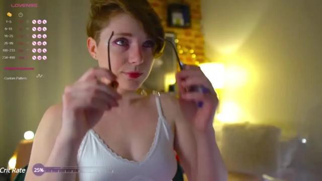 Image 6 of lunar_girl Stream on Chaturbate on 18 months ago