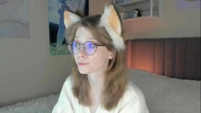 Image 3 of lunar_sofia Stream on Chaturbate on 1 month ago