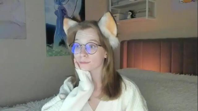 Image 10 of lunar_sofia Stream on Chaturbate on 1 month ago