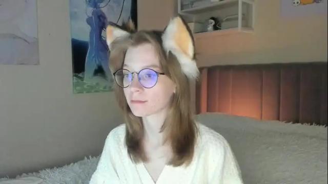Image 3 of lunar_sofia Stream on Chaturbate on 1 month ago