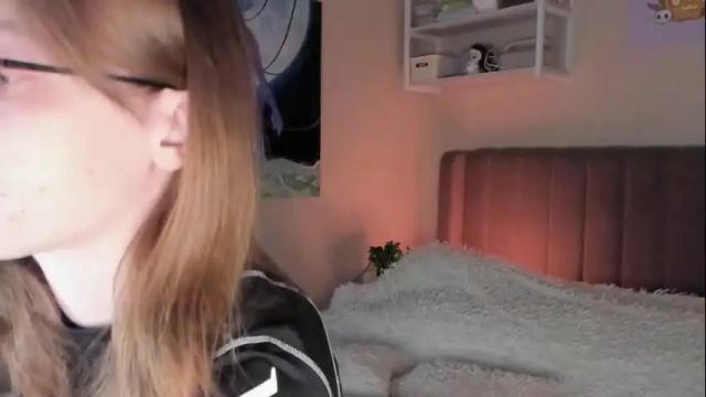 Thumbnail 1, lunar_sofia's Stream at Chaturbate, 1 month ago