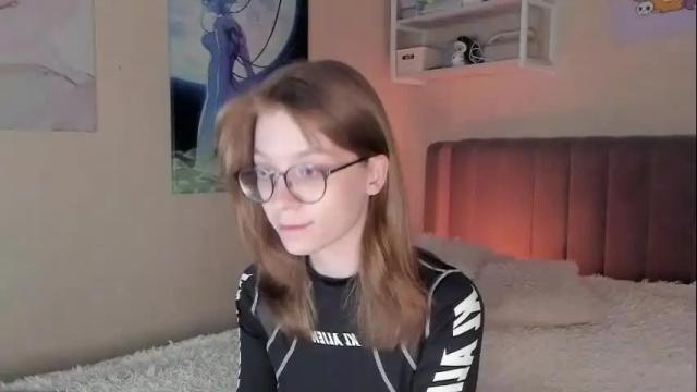 Image 10 of lunar_sofia Stream on Chaturbate on 1 month ago