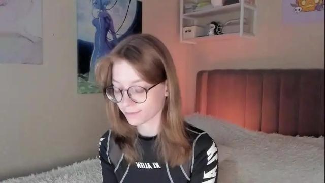 Image 7 of lunar_sofia Stream on Chaturbate on 1 month ago